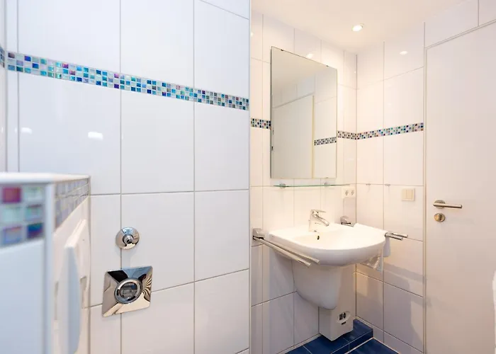 Lord Nelson 807 Cuxhaven