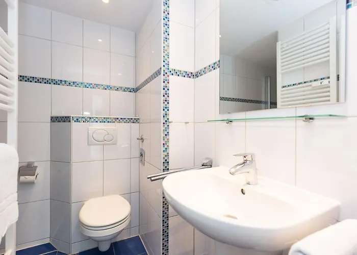 Lord Nelson 807 * Cuxhaven